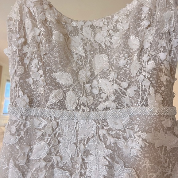 Jane Hill Clover Sample Gown - Picture 7 of 14